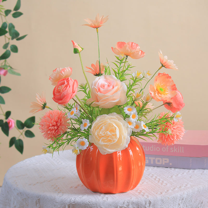 Dekorativer Kürbis Blumentopf