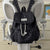 Stylische gepunktete Alltagsrucksack