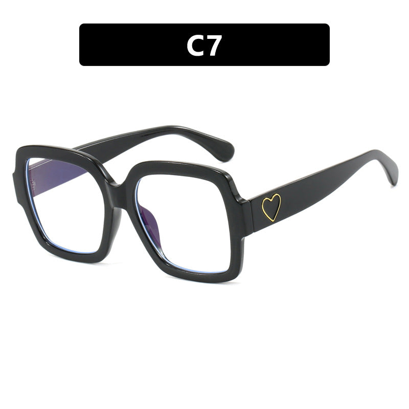 Damen quadratische Sonnenbrille mit modischem Herzakzent Brehn