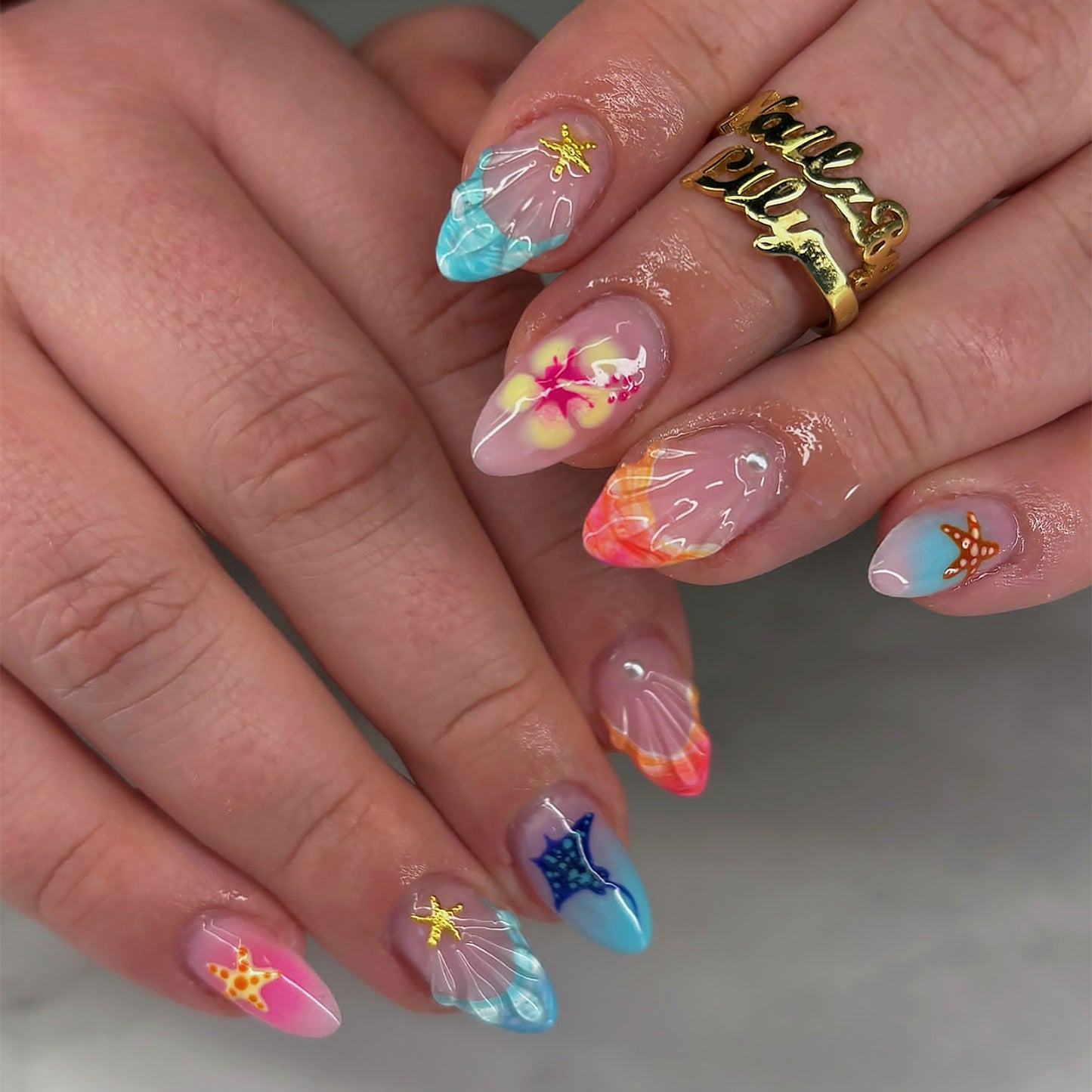 Künstlerisches vom Ozean inspiriertes Press-On-Nagelkunst-Set Brehn