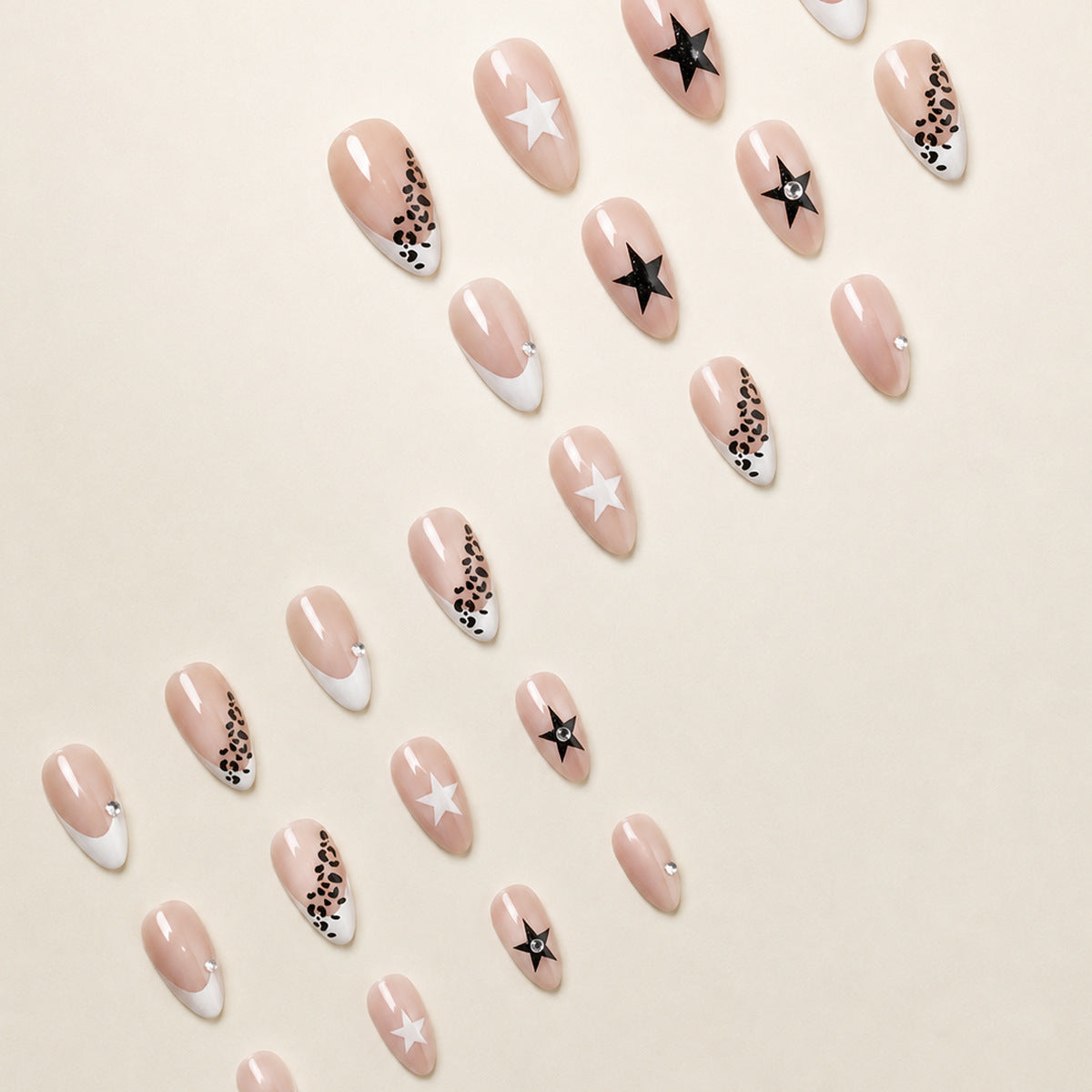 Künstlerisches Stiletto Druck-Ziegel Nageldesign