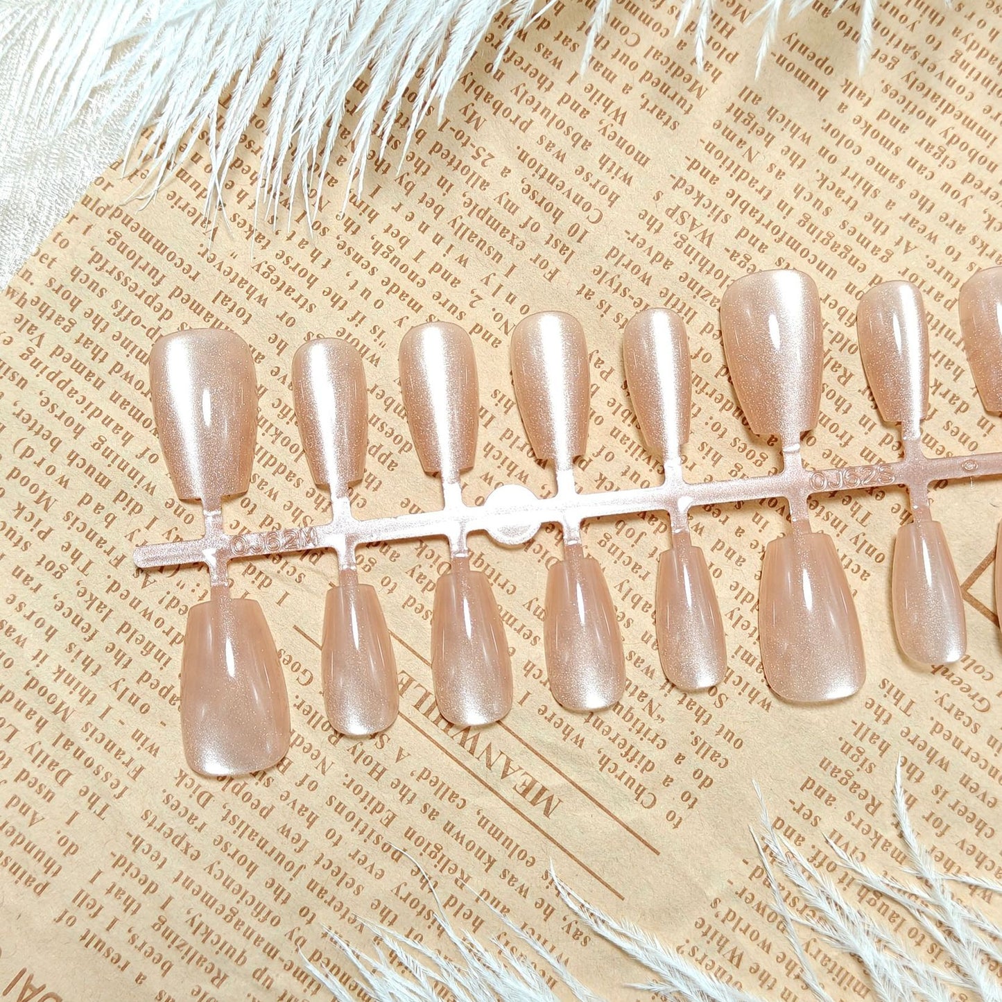 Hochwertige Kunstnägel Im Zeitlosen Nude-Look Brehn