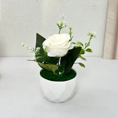 Dekorative Blumenarrangement für die Wohnkulturanzeige