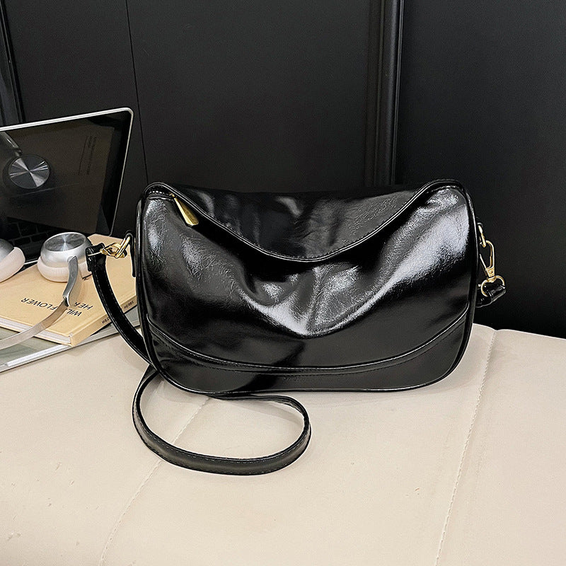 Sleek Pouch Umhängetasche