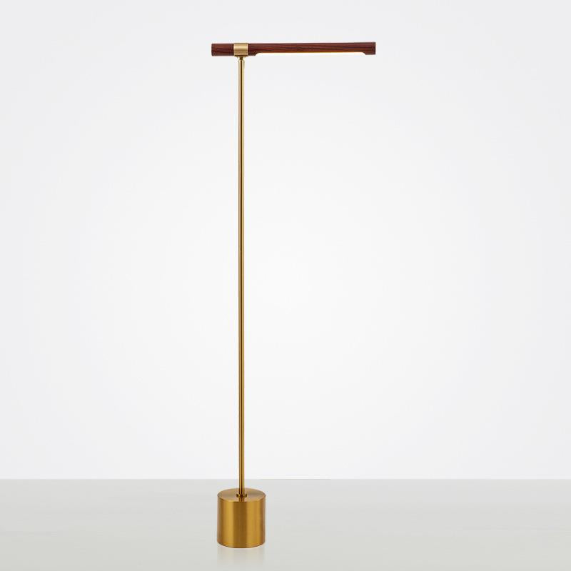 Moderne verstellbare Stehlampe mit elegantem Design