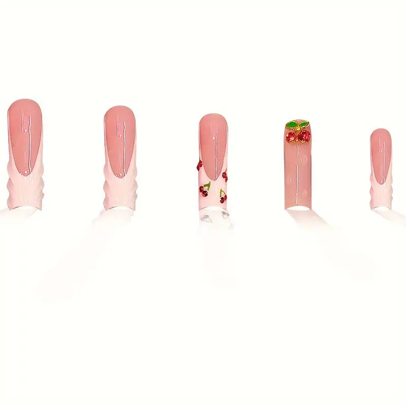 Künstlerische Kirschblüten-Nagelverstärkungen Brehn