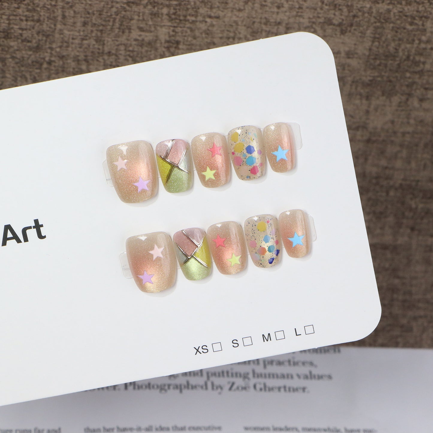 Künstlerisches Stern-Themen Press-On Nagelset Brehn