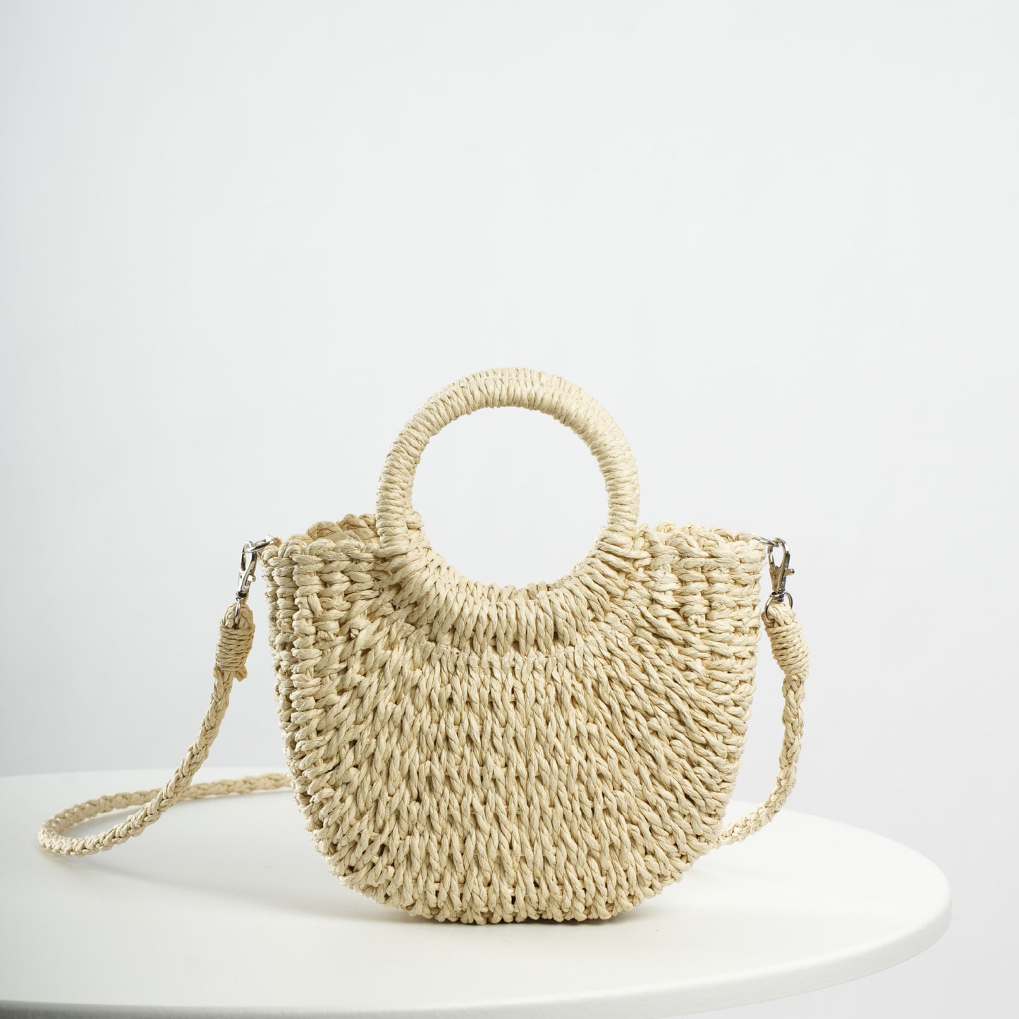 Handgefertigte Basthandtasche mit Runden Griffen Brehn