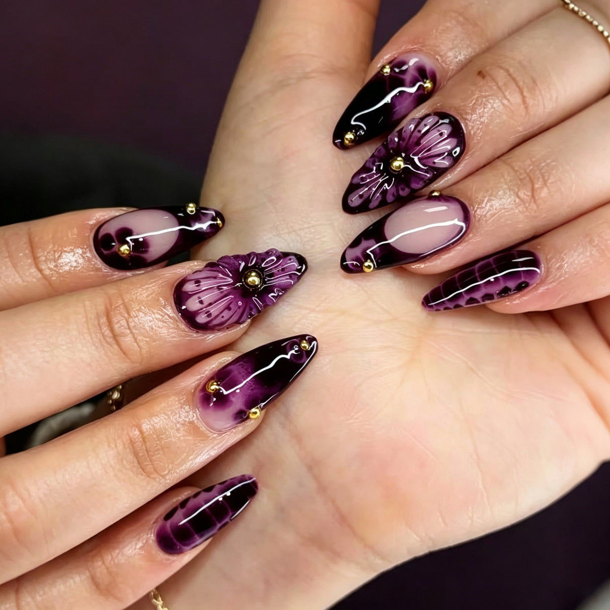 Künstlerisches Stiletto Press-On Nagelkunst-Set Brehn