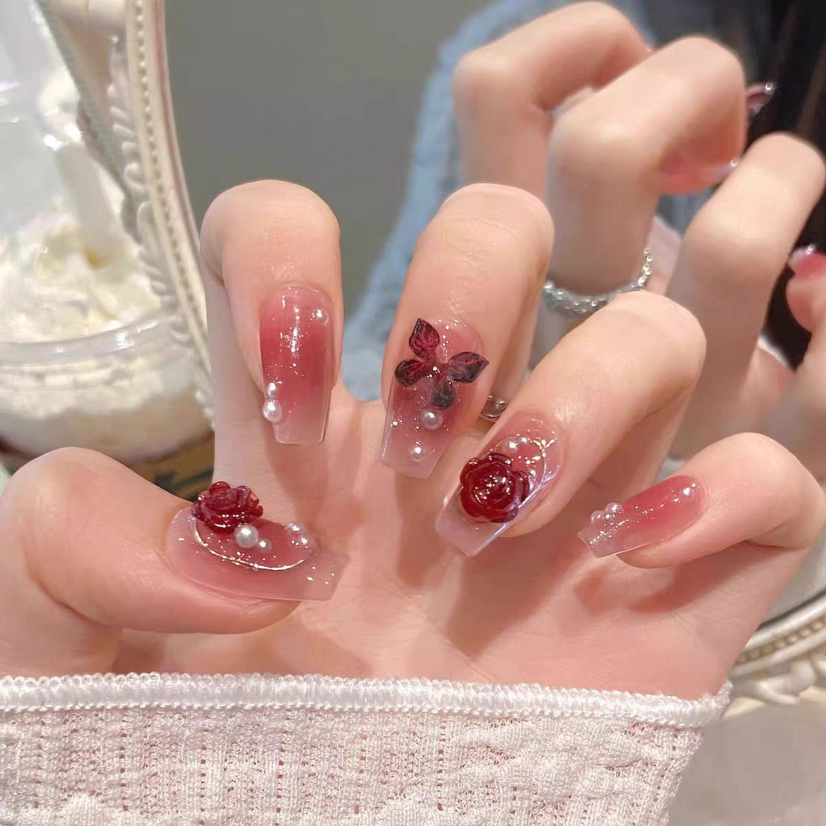 Künstlerische Nagelspitzen Brehn