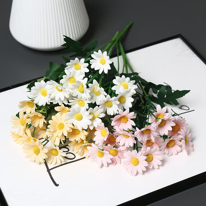 Dekorative Blumenarrangements für die Wohnkultur