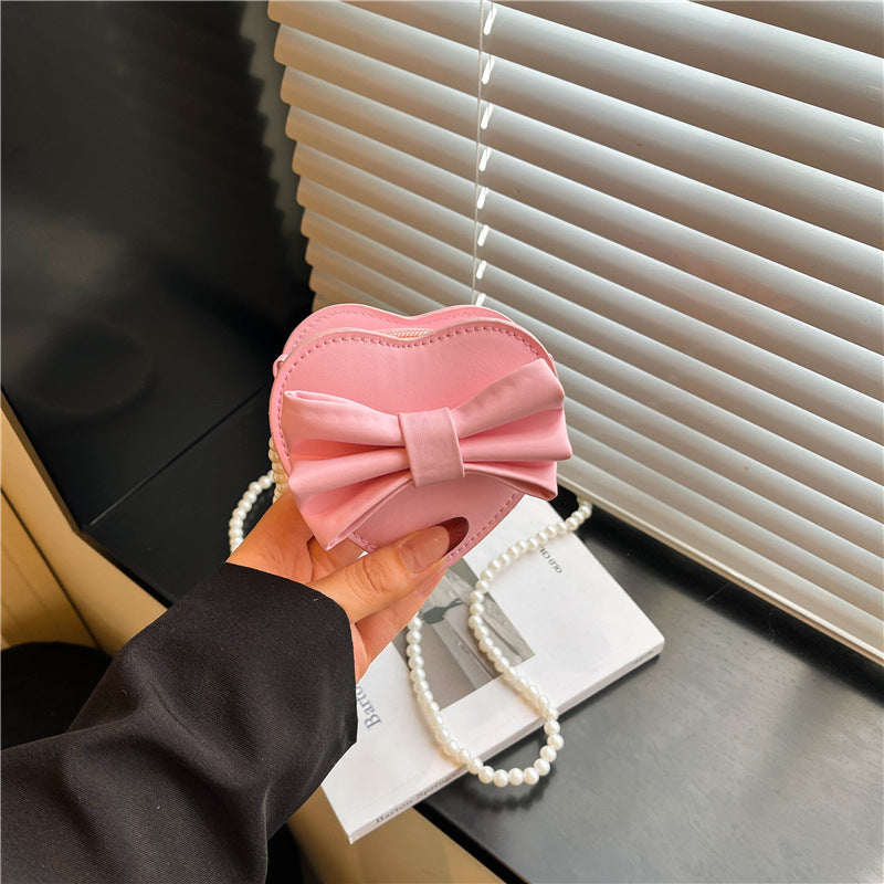 WoHerzförmige Schleifen-Clutch Tasche Brehn