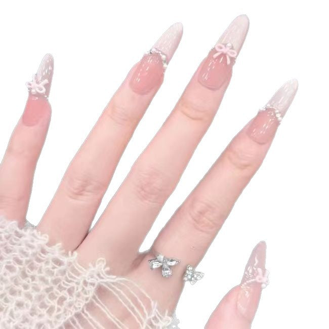 Elegante Nagelkunst Brehn