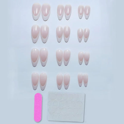 Nagelkunstset mit eleganter French-Maniküre Brehn