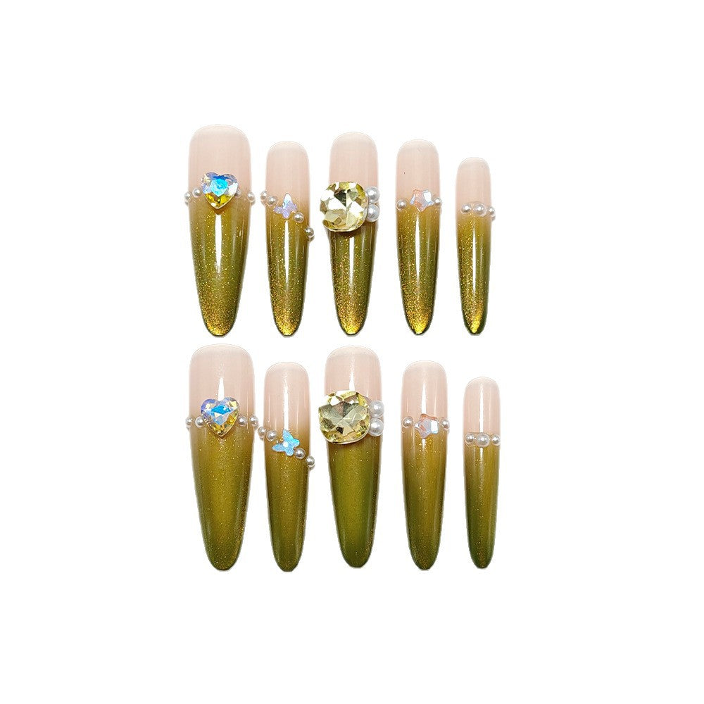 Kunstnägel mit Elegantem Ombre-Effekt und Glitzerakzenten Brehn