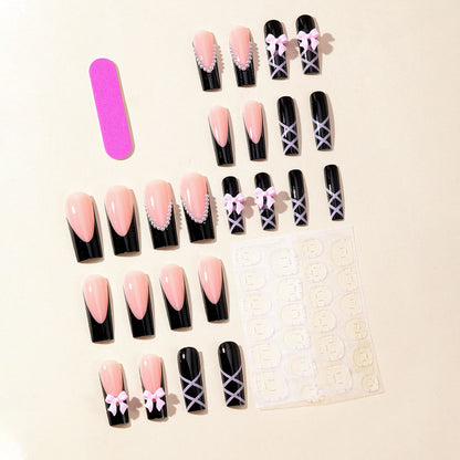 Elegantes Nagelkunstdesign Brehn