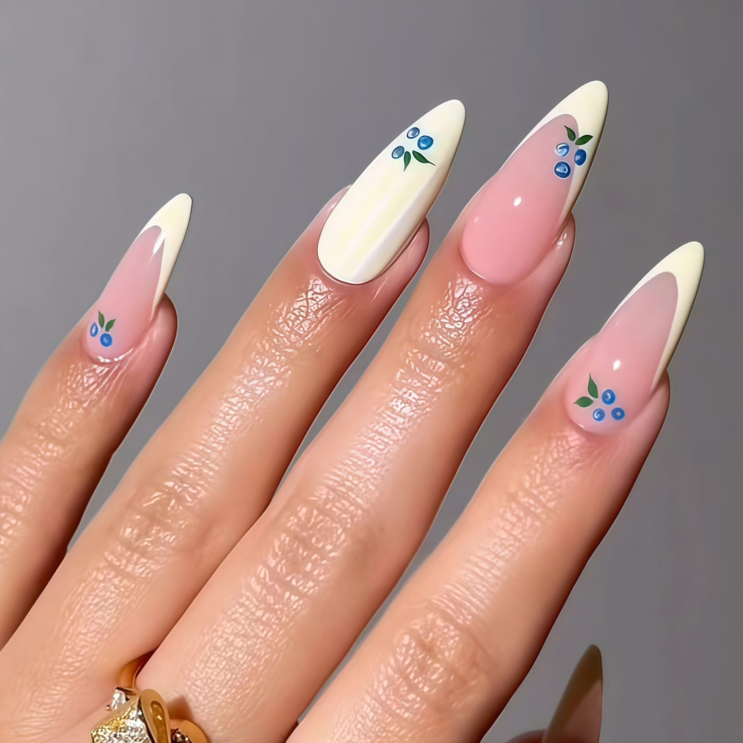 Künstlerisches florales Design Press-On Nägel Brehn