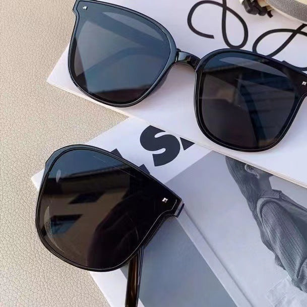Damen trendige Sonnenbrille mit einzigartigem Facettenrahmen Brehn
