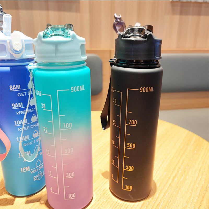 Damen Motivierende Wasserflasche mit integrierten Zeitmarkierungen Brehn