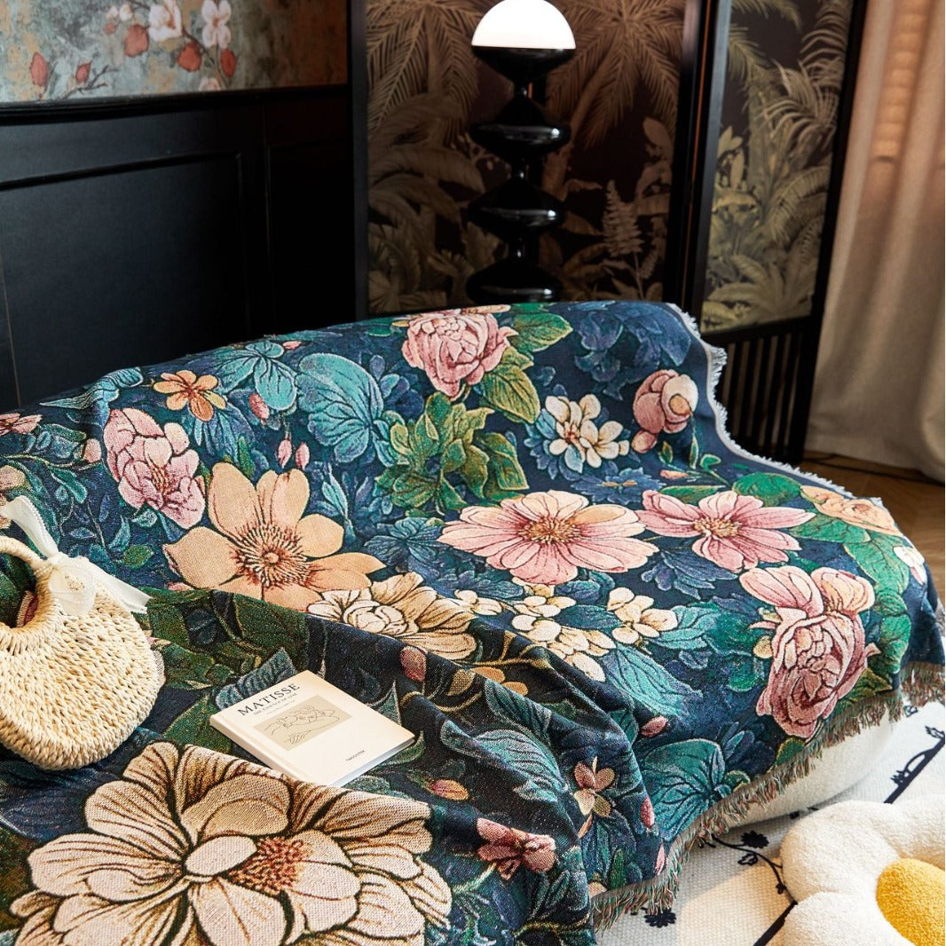 Blumenkünstlerische dekorative Wurfdecke