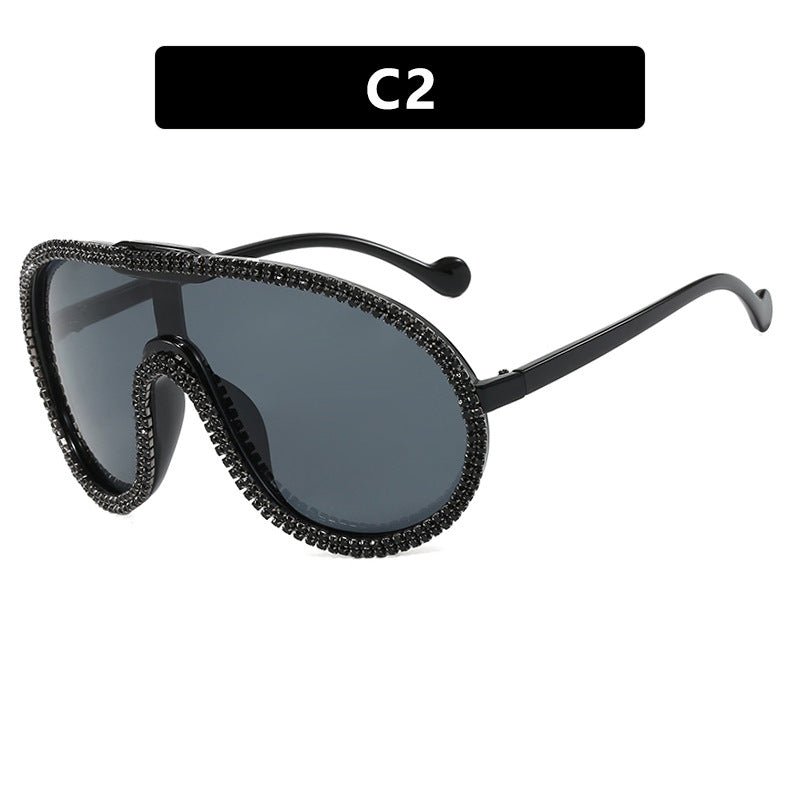 Damen extravagante Sonnenbrille mit funkelndem Rahmen Brehn