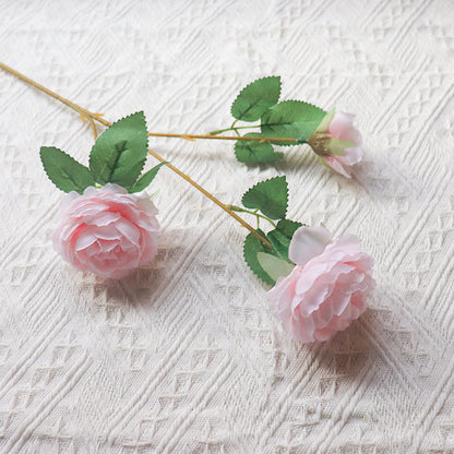 Elegante künstliche Rosenstängel