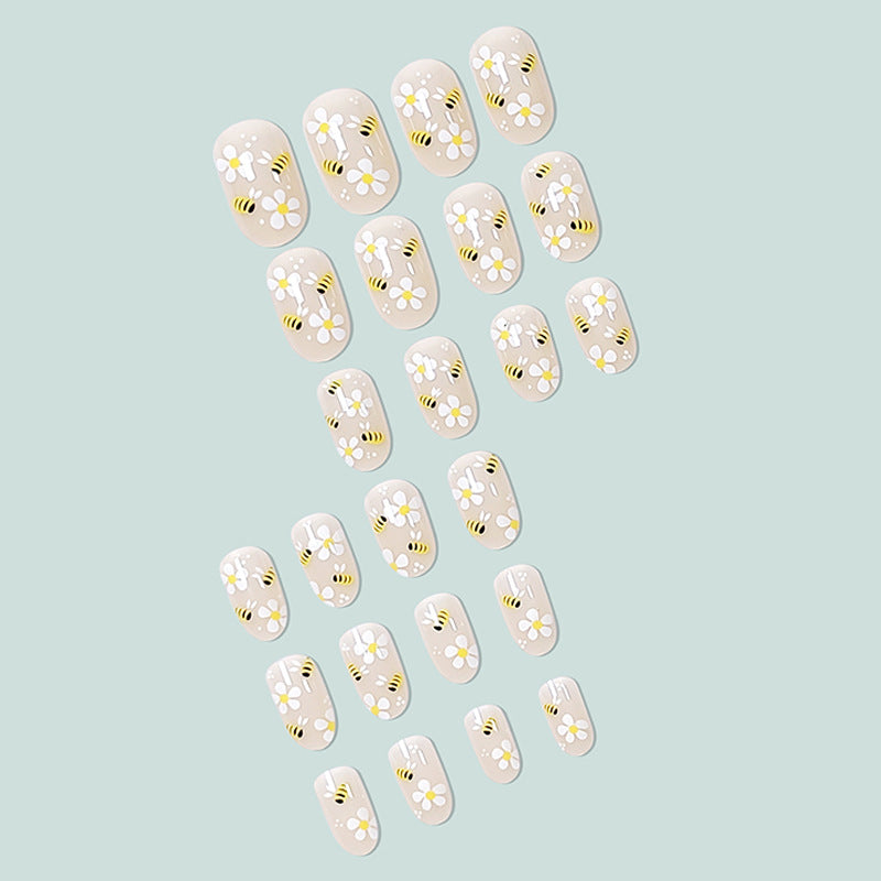 Kunstvolle Nail Art Brehn