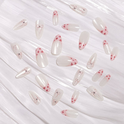 Künstlerisches dekoratives Press-On-Nagelset Brehn