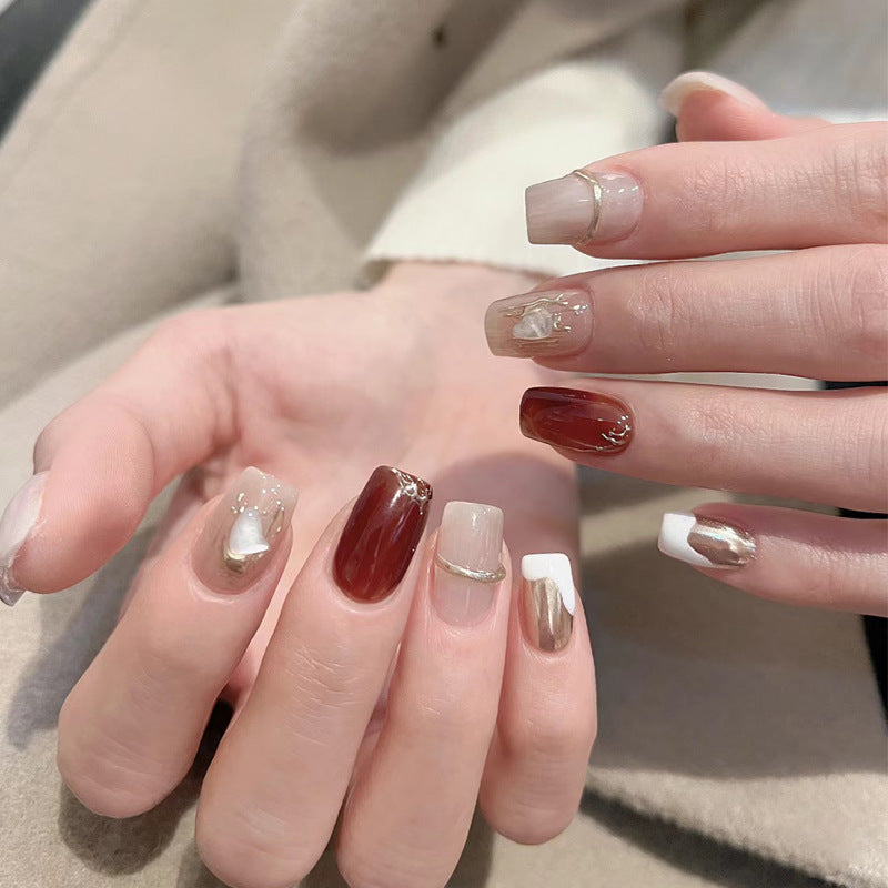 Dekoratives Press-On Nagelkunst-Set Brehn