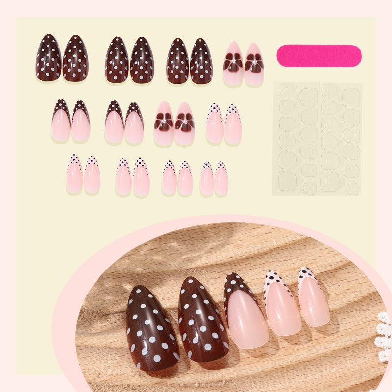 Kunstnagelset mit elegantem Punkt- und Blumen-Design Brehn