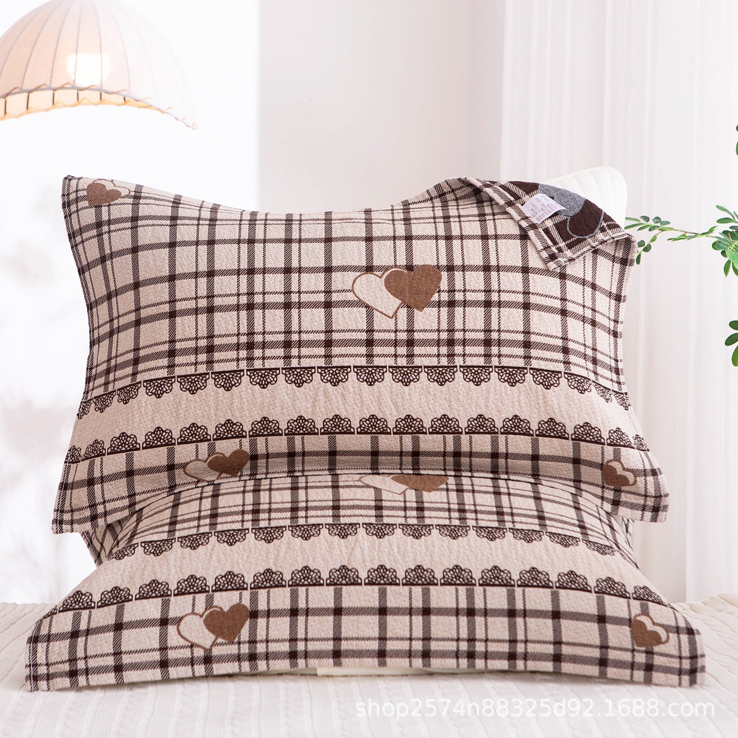 Damen Kissenbezug mit filigranem Blumenmotiv Brehn