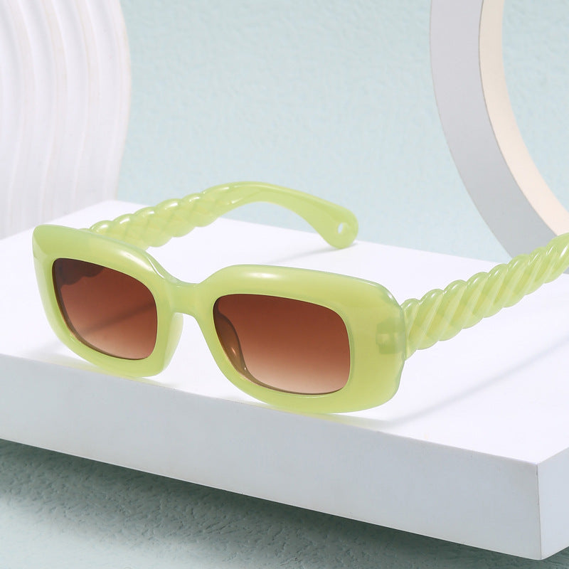 Damen modische quadratische Sonnenbrille mit einzigartigem gedrehten Bügeldesign Brehn