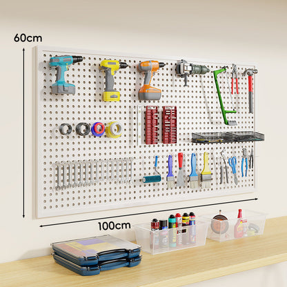 Wandmontierter Lochblech-Werkzeug-Pegboard-Organizer mit modularen Haken und Drahtkörben