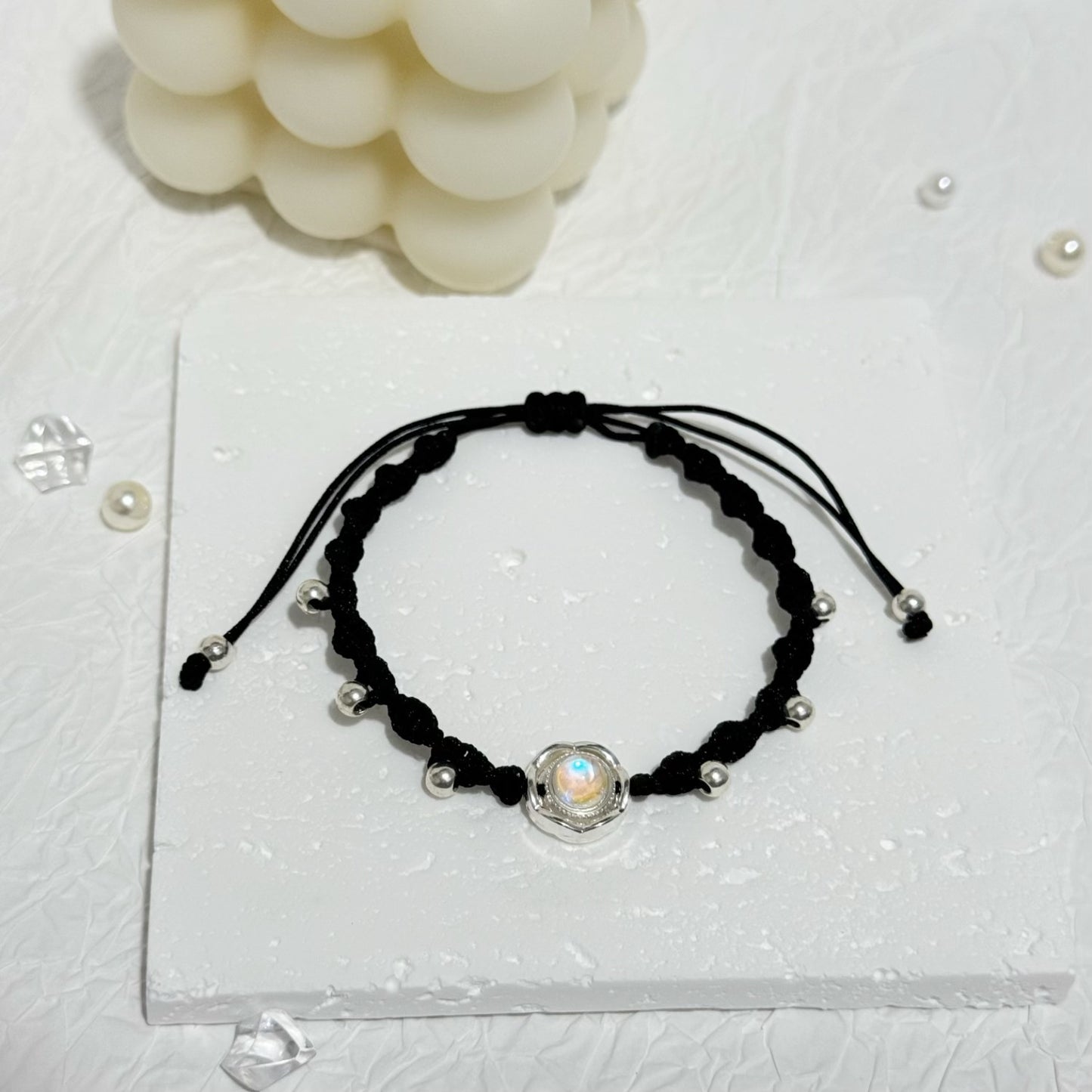 Verstellbares Floral Charm Armband Brehn
