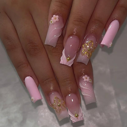 Elegante Nagelkunst Brehn