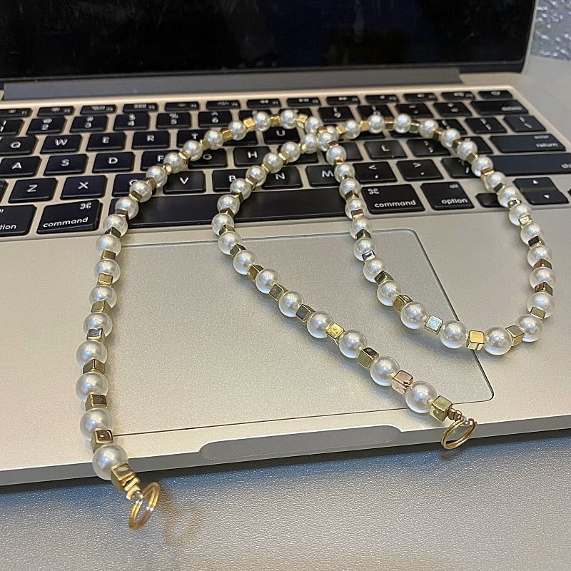Eleganter Perlenbrillenhalter Brehn