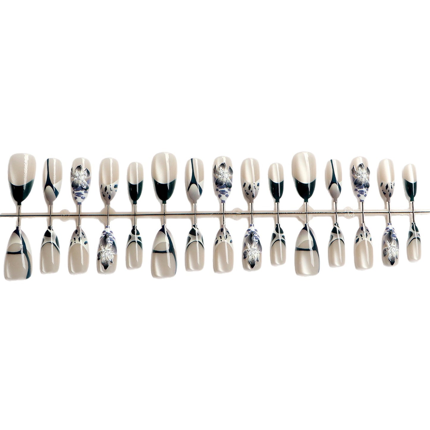Künstlerisches Floral Nagelkunst Set Brehn