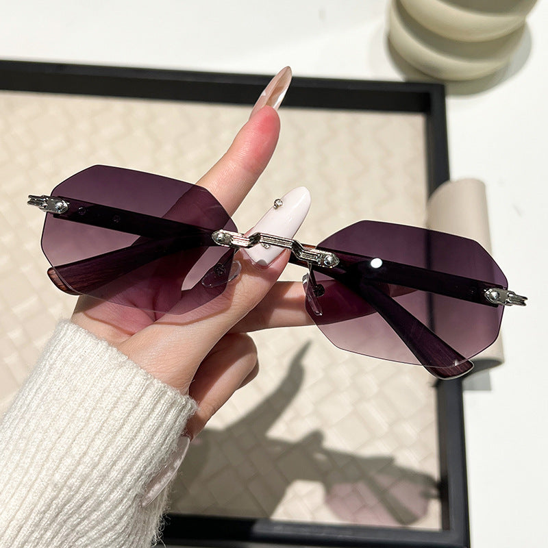 Damen futuristische Sonnenbrille mit geometrischem Rahmen und Holzdetails Brehn