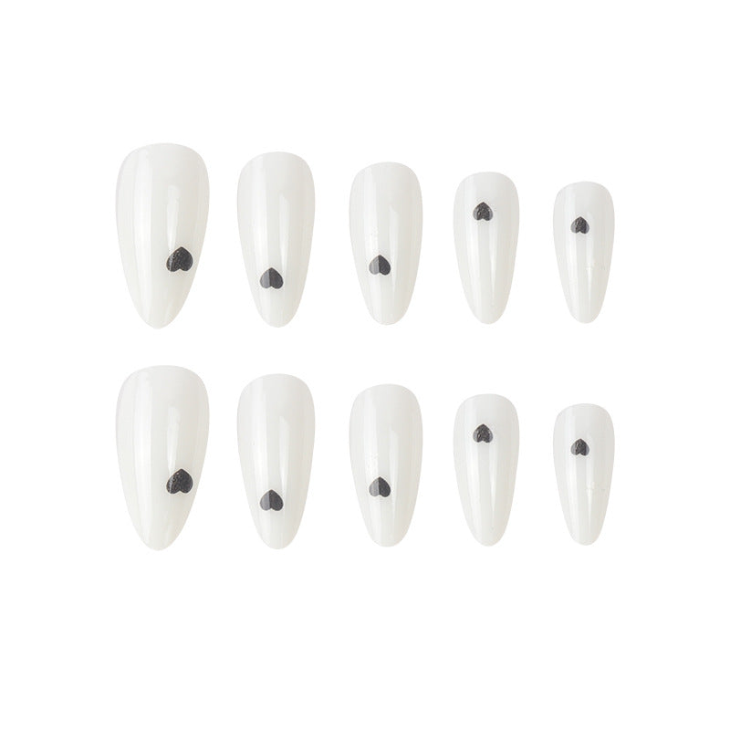 Herz-Themen Press-On Nagelkunst Brehn