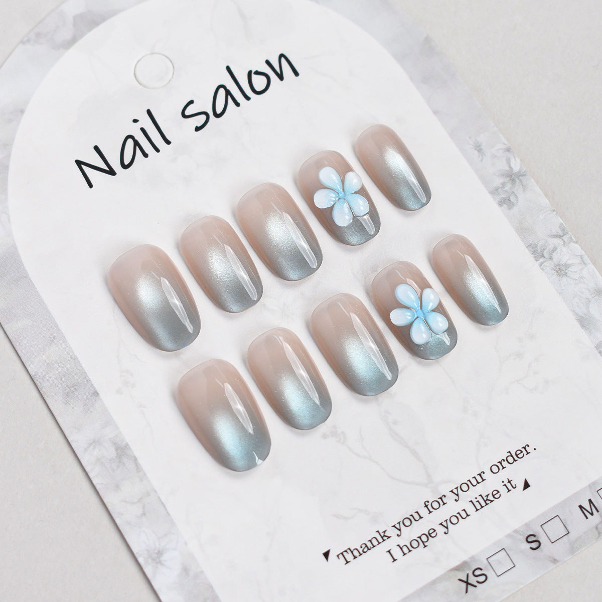 Elegantes Blumendruck-Nagelset Brehn