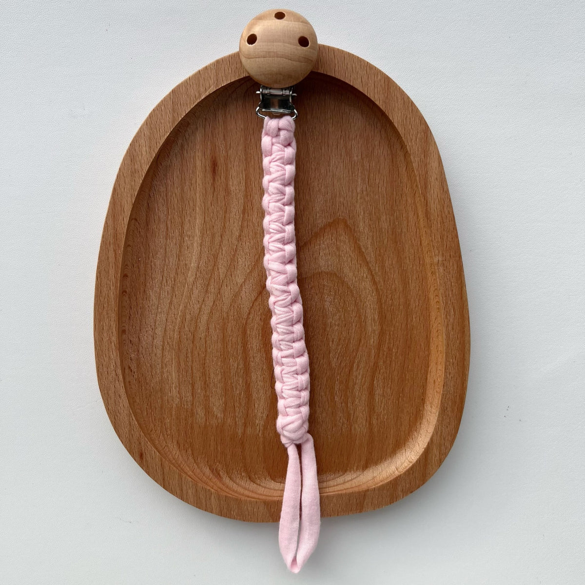 Geflochtener Baumwoll-Schnullerclip mit Holz-Sicherheitsclip