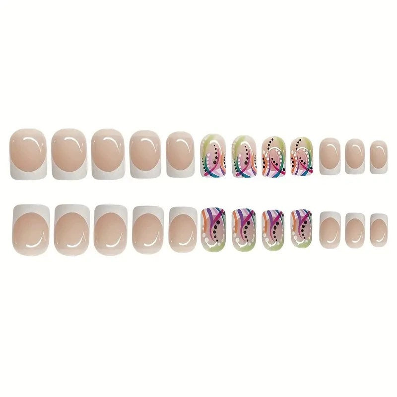 Künstlerische geometrische Nagelverlängerungen Brehn