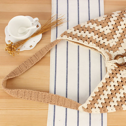 Handtasche Im Stilvollen Chevron-Design Brehn