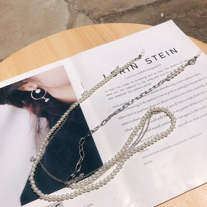 Elegante mit Perlen akzentuierte Brillen-Kette Brehn