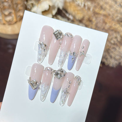 Elegantes Stiletto Presse-Nagelkunst-Set mit Strass-Verzierungen Brehn