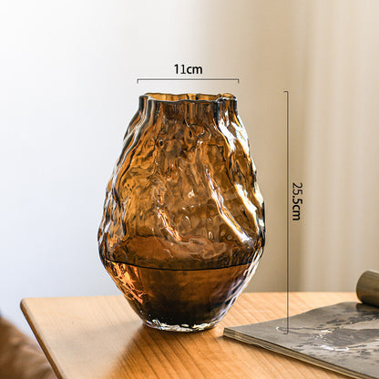 Mouth-Brehn-Bodenvase aus handgeblasenem strukturiertem organischem Glas mit schmalem Mund
