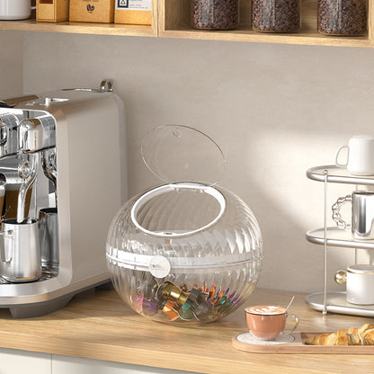 Kugelförmiger Kaffeekapselspender aus klarem Acryl mit Klappdeckel
