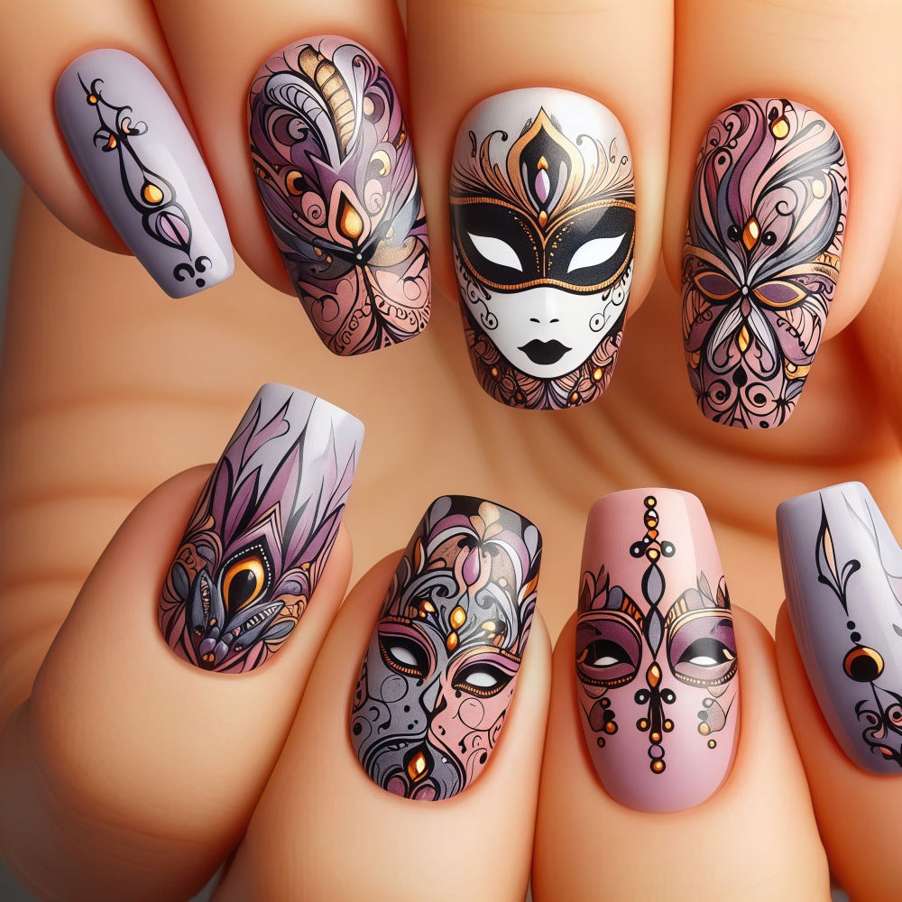 Kunstvolle und dekorative Nagelspitzen Brehn