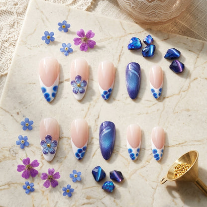Künstlerisches Florales Press-On Nagelkunst Set