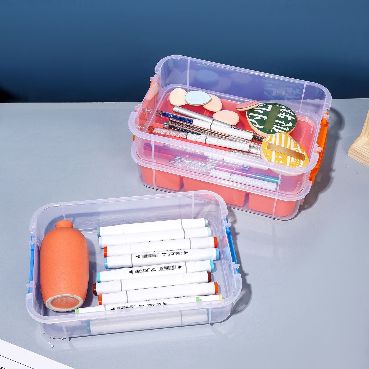 Stapbarer Multi-Compartment Lagerorganisator Brehn